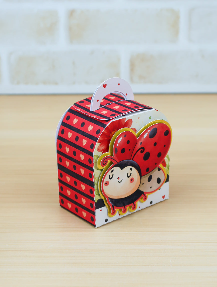 Personalized Party Favor Box Kit – Ladybug – photo 11
