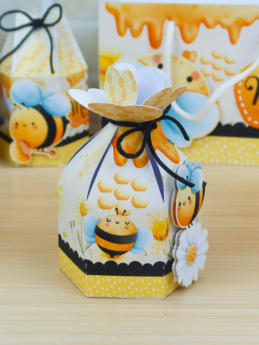 Personalized Party Favor Box Kit – Little Bee – photo 10