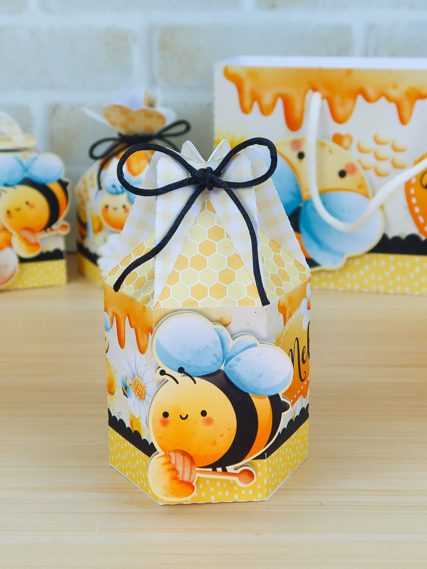 Personalized Party Favor Box Kit – Little Bee – photo 3